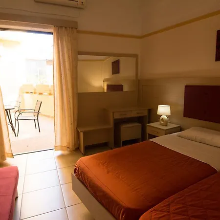 Minos Studios * Chania (Crete)